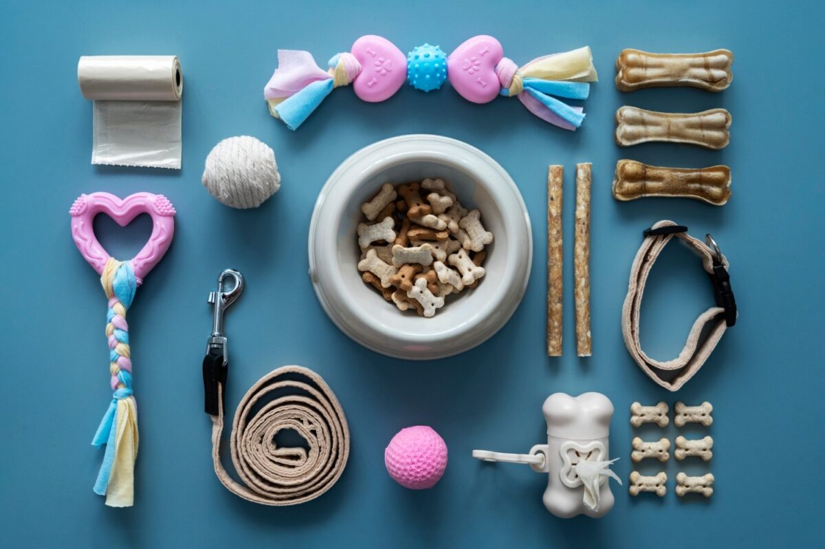 close-up-pet-accessories1