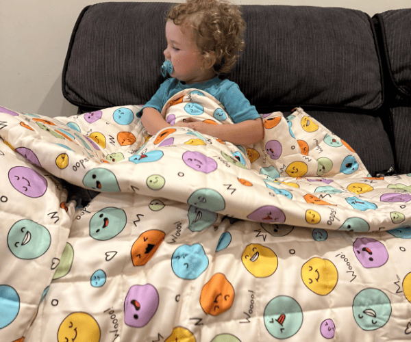 Emoji Weighted Blanket (1)