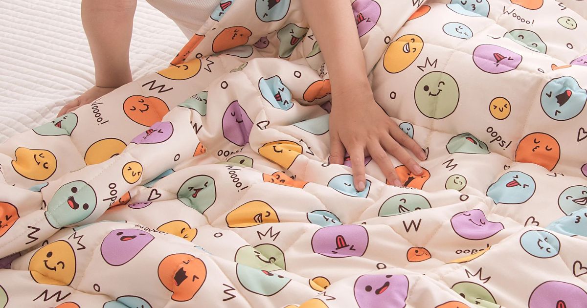 emoji blanket
