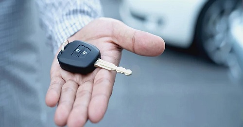 used car dealer