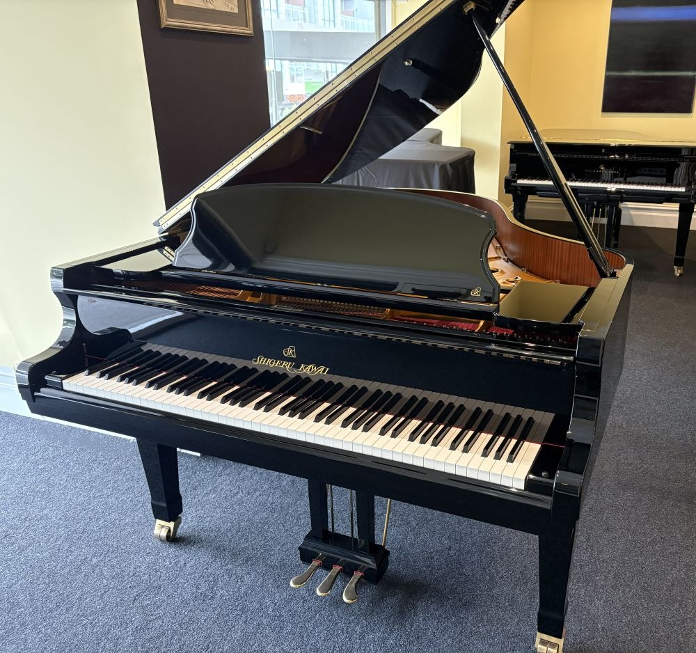 Shigeru Kawai SK3 Grand Piano