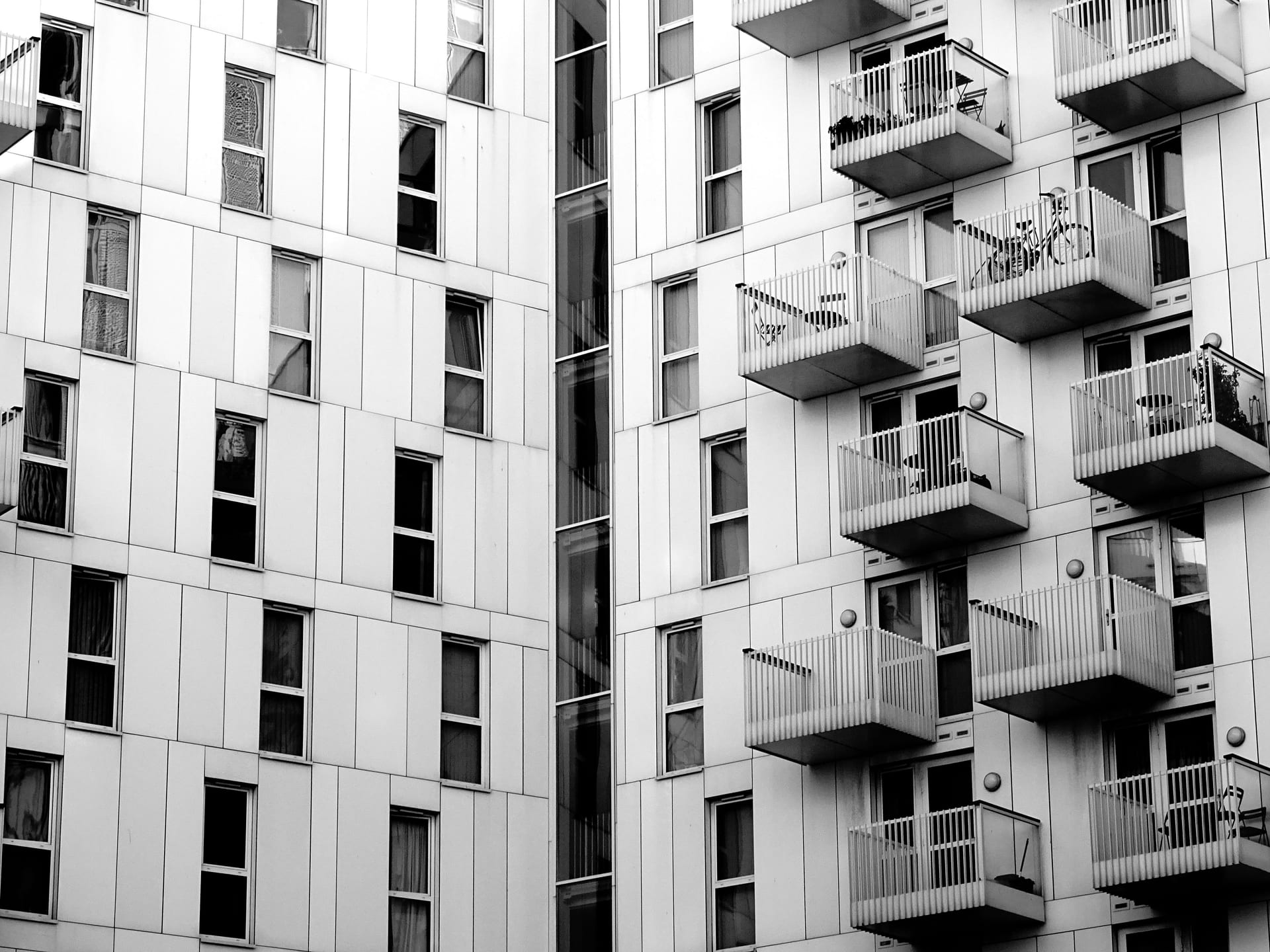 cbu-hero-prod-insurance-apartment-complex-insurance