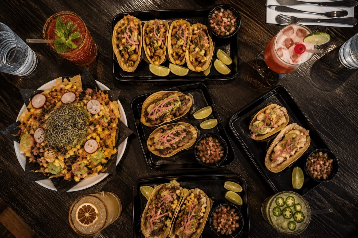 imresizer-compress-Why Drunken Tacos Aruba Is a Must-Visit Gourmet Tacos, Mezcal Bar & Taco Tuesday (2)