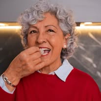 natural-looking dentures