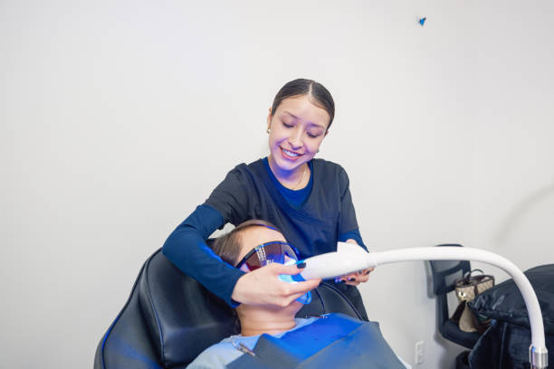 Professional-in-chair-teeth-whitening-procedure