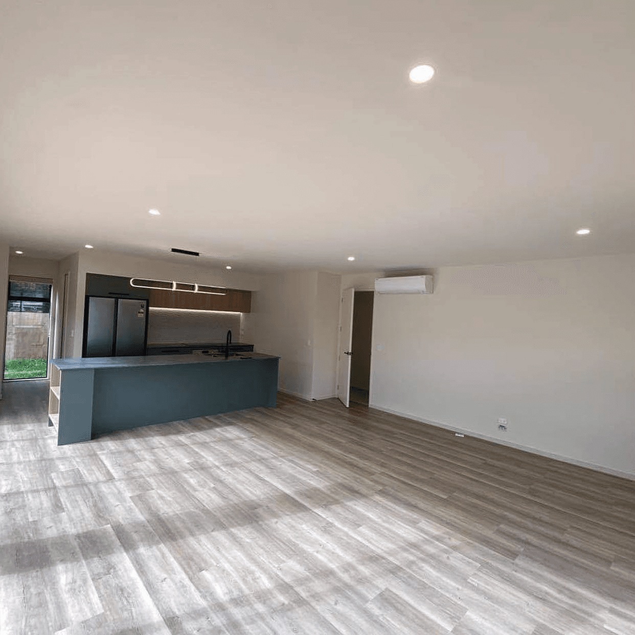 imgi_27_interior-painting-modern-kitchen-christchurch
